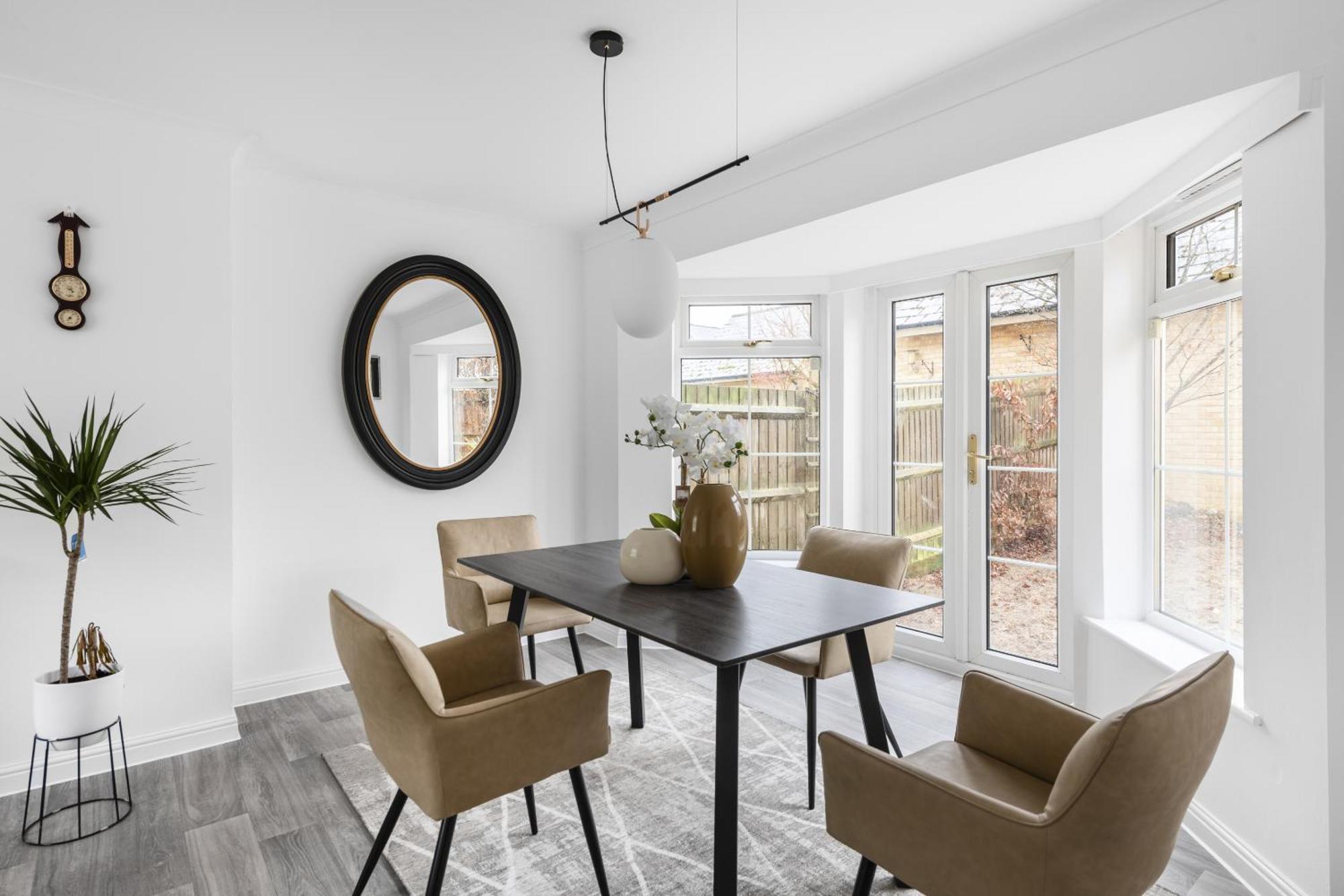 Luxurious 3 Bed House With Free Parking, Close To The Train Station & Town Braintree Esterno foto